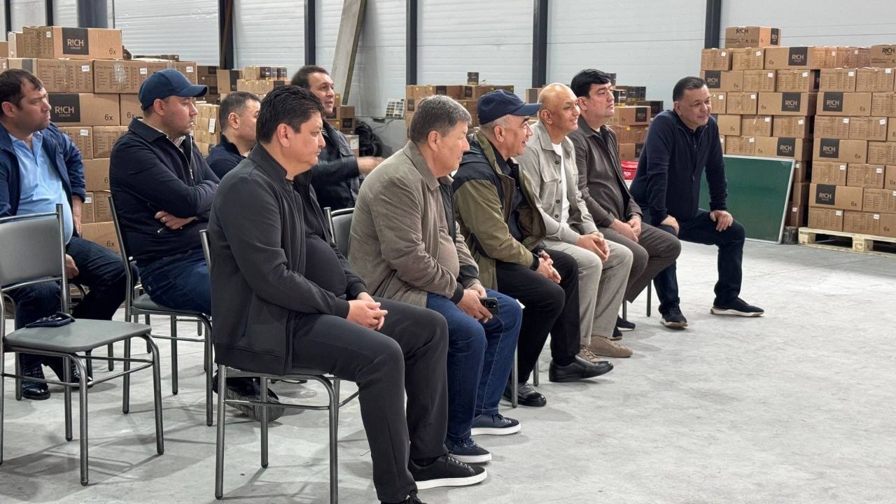 Zoyir Mirzayev boshchiligida xorijlik investorlar O‘rta Chirchiq tumani