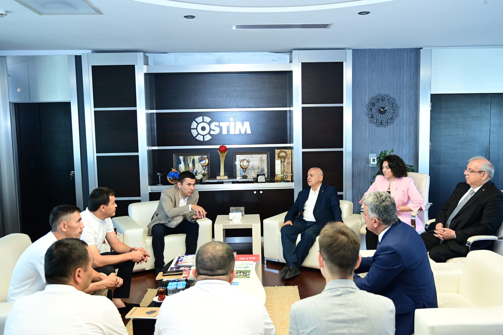 Toshkent viloyati sanoat zonalari delegatsiyasi Turkiyada
